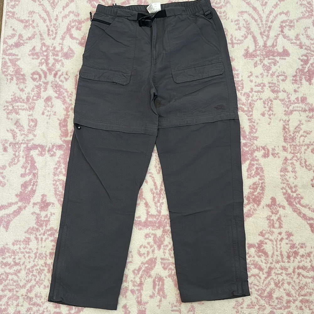 Men’s NorthFace Convertible Hiking pants